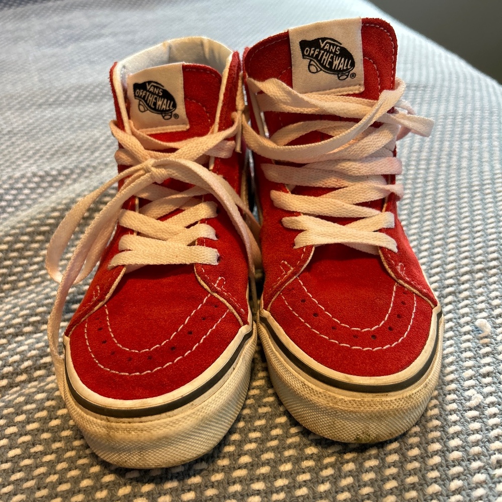 Kids Vans Sk8 Hi-Shoes High Tops Size 1 — Red